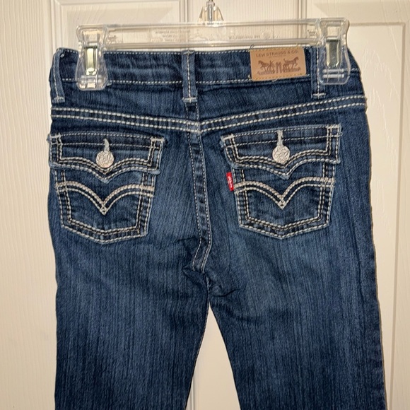 Levi's Other - Levi’s bootcut jeans 8 slim